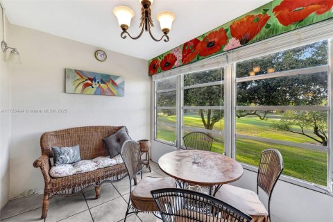 Condo in Margate, Florida, 1 bedroom  № 1859748 - photo 8