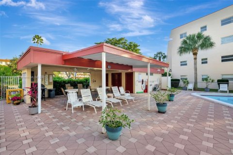 Condo in Margate, Florida, 1 bedroom  № 1859748 - photo 22