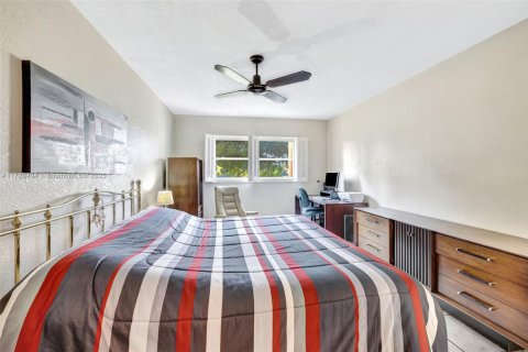 Condo in Margate, Florida, 1 bedroom  № 1859748 - photo 16