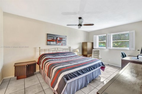 Condo in Margate, Florida, 1 bedroom  № 1859748 - photo 15