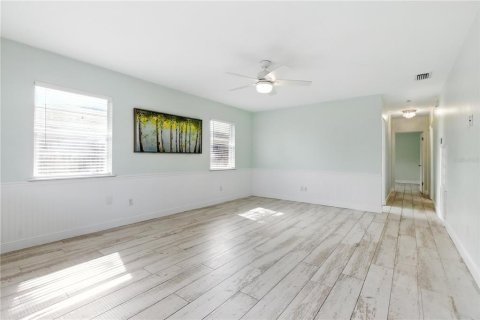 Casa en venta en Bradenton, Florida, 3 dormitorios, 106.28 m2 № 1911295 - foto 5