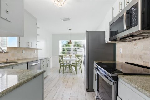 Casa en venta en Bradenton, Florida, 3 dormitorios, 106.28 m2 № 1911295 - foto 9