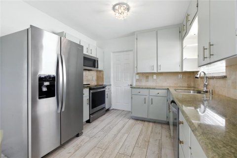 Casa en venta en Bradenton, Florida, 3 dormitorios, 106.28 m2 № 1911295 - foto 8