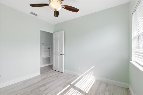 Casa en venta en Bradenton, Florida, 3 dormitorios, 106.28 m2 № 1911295 - foto 13