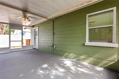 House in Bradenton, Florida 3 bedrooms, 106.28 sq.m. № 1911295 - photo 23