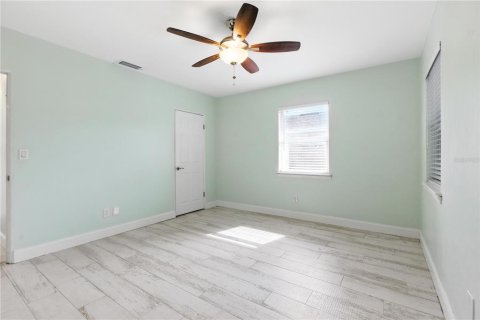 House in Bradenton, Florida 3 bedrooms, 106.28 sq.m. № 1911295 - photo 17
