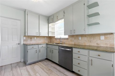 Casa en venta en Bradenton, Florida, 3 dormitorios, 106.28 m2 № 1911295 - foto 7