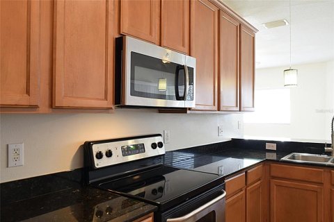 House in Valrico, Florida 3 bedrooms, 202.34 sq.m. № 2230378 - photo 15
