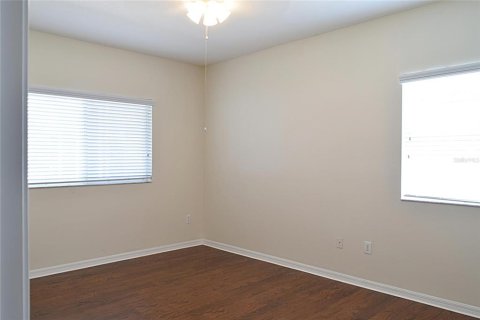 House in Valrico, Florida 3 bedrooms, 202.34 sq.m. № 2230378 - photo 25