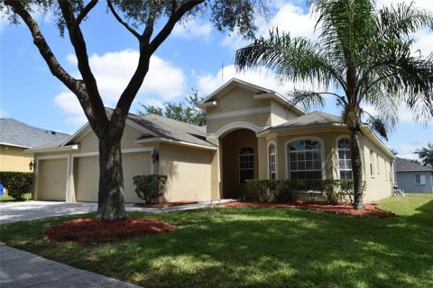 House in Valrico, Florida 3 bedrooms, 202.34 sq.m. № 2230378