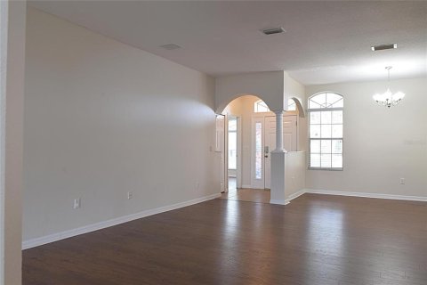 House in Valrico, Florida 3 bedrooms, 202.34 sq.m. № 2230378 - photo 7