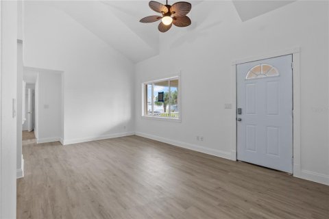 Casa en venta en Longboat Key, Florida, 4 dormitorios, 208.29 m2 № 1307340 - foto 9