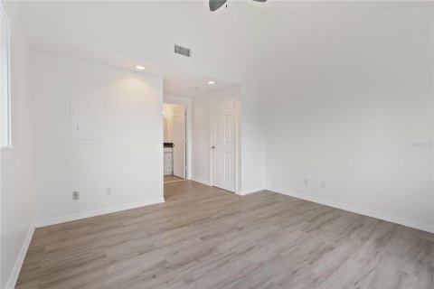 Casa en venta en Longboat Key, Florida, 4 dormitorios, 208.29 m2 № 1307340 - foto 16