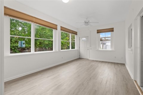 Casa en venta en Longboat Key, Florida, 4 dormitorios, 208.29 m2 № 1307340 - foto 11