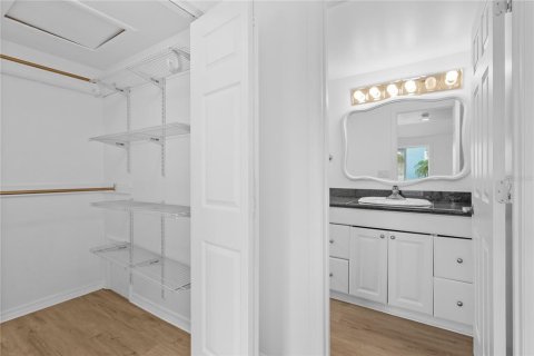 Casa en venta en Longboat Key, Florida, 4 dormitorios, 208.29 m2 № 1307340 - foto 17