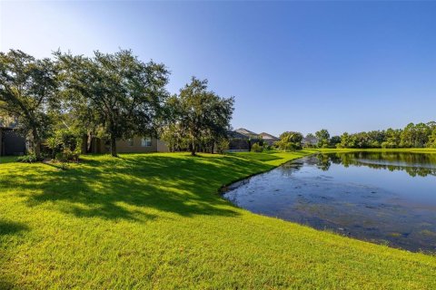 House in Orlando, Florida 4 bedrooms, 229.28 sq.m. № 1856024 - photo 18