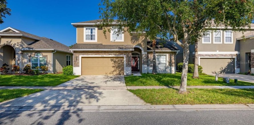 House in Orlando, Florida 4 bedrooms, 229.28 sq.m. № 1856024
