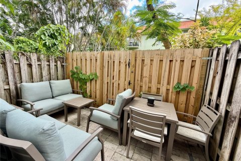 Condominio en alquiler en Oakland Park, Florida, 2 dormitorios, 92.9 m2 № 1944334 - foto 10