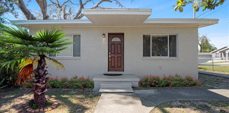 Casa en Tampa, Florida 3 dormitorios, 145.48 m2 № 1719748