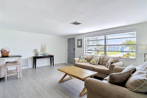 Villa ou maison à vendre à Hudson, Floride: 2 chambres, 104.79 m2 № 2091821 - photo 5