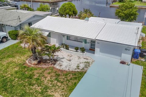 Villa ou maison à vendre à Hudson, Floride: 2 chambres, 104.79 m2 № 2091821 - photo 25