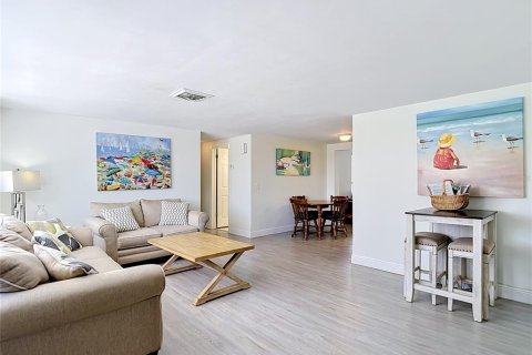 Villa ou maison à vendre à Hudson, Floride: 2 chambres, 104.79 m2 № 2091821 - photo 10