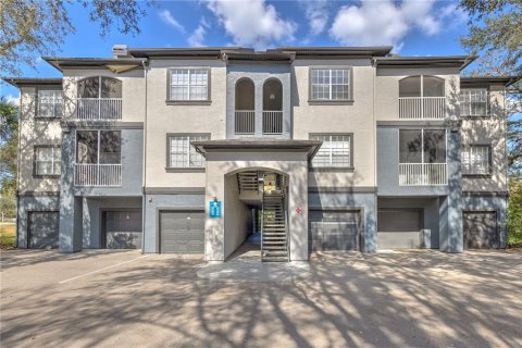 Condo in Tampa, Florida, 2 bedrooms  № 2207103 - photo 2