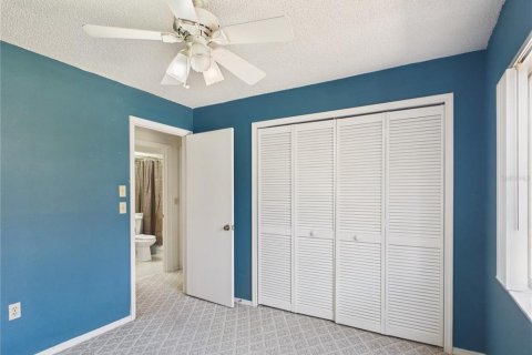 Villa ou maison à vendre à Weeki Wachee, Floride: 3 chambres, 120.22 m2 № 2216256 - photo 19