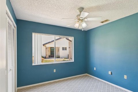 Villa ou maison à vendre à Weeki Wachee, Floride: 3 chambres, 120.22 m2 № 2216256 - photo 20