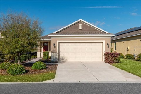 House in Ocala, Florida 2 bedrooms, 124.67 sq.m. № 1591806 - photo 2