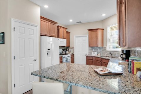 House in Ocala, Florida 2 bedrooms, 124.67 sq.m. № 1591806 - photo 16
