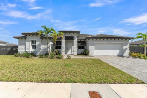 Villa ou maison à vendre à Homestead, Floride: 4 chambres, 224.08 m2 № 1997751 - photo 4