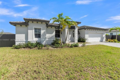 Villa ou maison à vendre à Homestead, Floride: 4 chambres, 224.08 m2 № 1997751 - photo 3