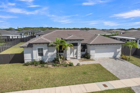 Villa ou maison à vendre à Homestead, Floride: 4 chambres, 224.08 m2 № 1997751 - photo 6