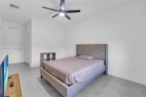 Villa ou maison à vendre à Homestead, Floride: 4 chambres, 224.08 m2 № 1997751 - photo 23