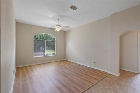 Casa en alquiler en Leesburg, Florida, 3 dormitorios, 172.61 m2 № 1908573 - foto 10