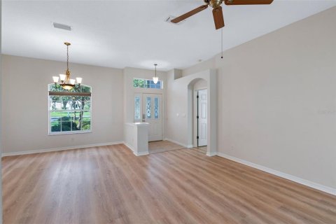 Casa en alquiler en Leesburg, Florida, 3 dormitorios, 172.61 m2 № 1908573 - foto 7