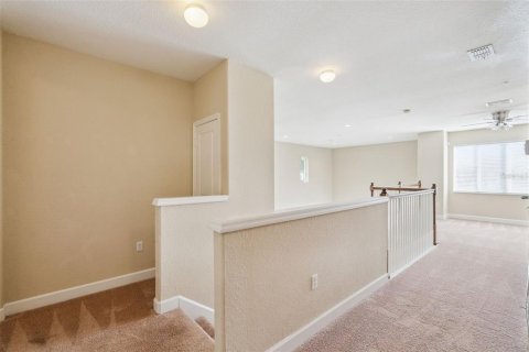Condo in Orlando, Florida, 3 bedrooms  № 2116631 - photo 30