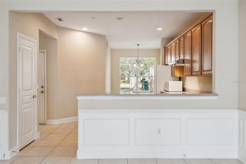 Condo in Orlando, Florida, 3 bedrooms  № 2116631 - photo 18
