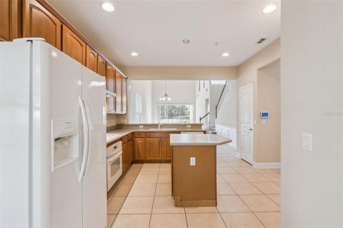 Condo in Orlando, Florida, 3 bedrooms  № 2116631 - photo 16