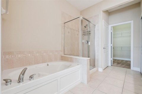 Condo in Orlando, Florida, 3 bedrooms  № 2116631 - photo 26