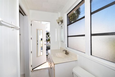 House in Bradenton, Florida 1 bedroom, 68.38 sq.m. № 1565650 - photo 18