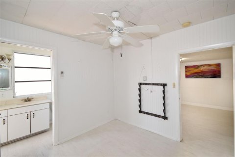 House in Bradenton, Florida 1 bedroom, 68.38 sq.m. № 1565650 - photo 16