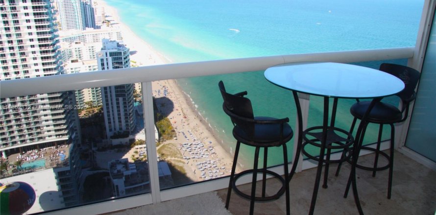 Condo à Hallandale Beach, Floride, 1 chambre № 1892490