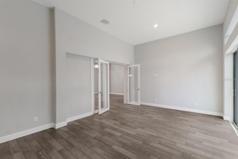 Villa ou maison à vendre à Lakewood Ranch, Floride: 4 chambres, 259.94 m2 № 1866867 - photo 10