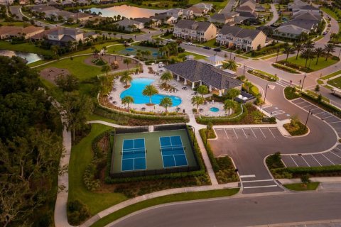 Villa ou maison à vendre à Lakewood Ranch, Floride: 4 chambres, 259.94 m2 № 1866867 - photo 24