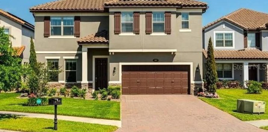 House in DeBary, Florida 5 bedrooms, 318.65 sq.m. № 2213323
