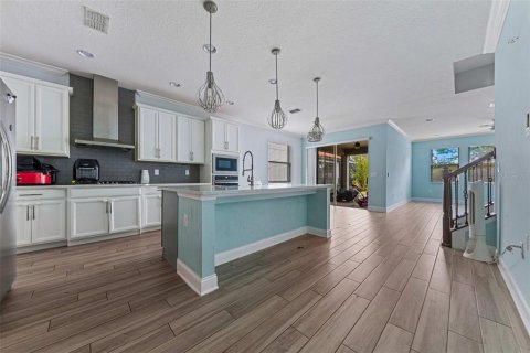 House in DeBary, Florida 5 bedrooms, 318.65 sq.m. № 2213323 - photo 6