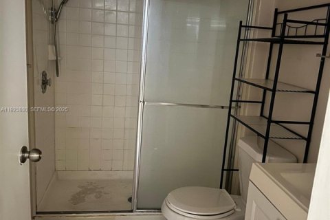 Copropriété à louer à Coral Springs, Floride: 2 chambres, 91.42 m2 № 1982135 - photo 9