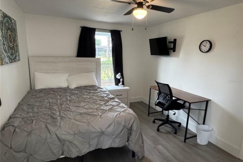 Villa ou maison à vendre à Lakeland, Floride: 6 chambres, 93.65 m2 № 2284249 - photo 6